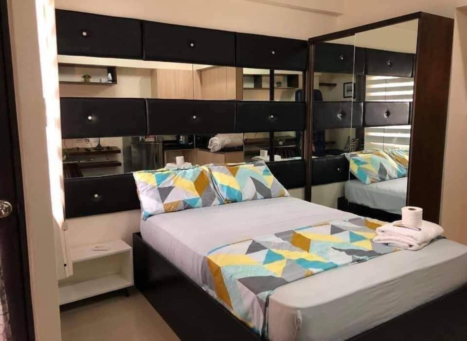 Appartamento Mabolo Garden Flat A7 Near Ayala Mall Cebu Esterno foto