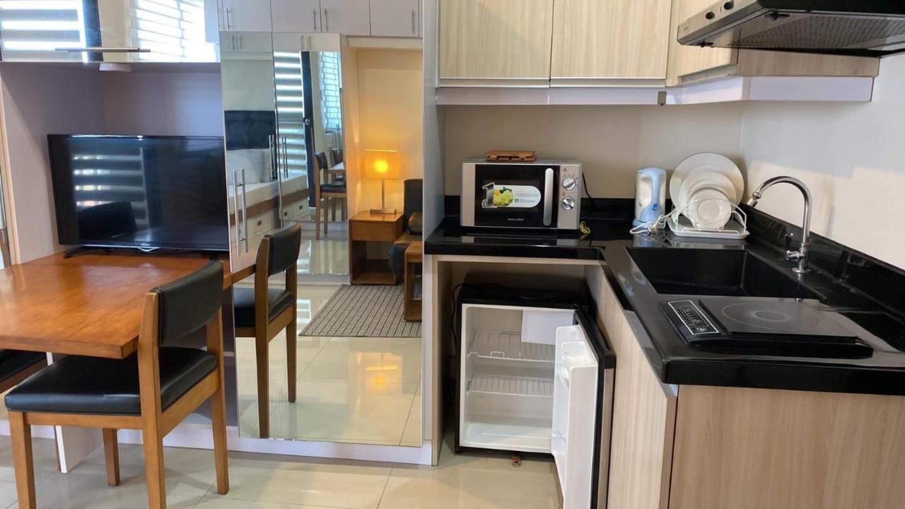 Appartamento Mabolo Garden Flat A7 Near Ayala Mall Cebu Esterno foto