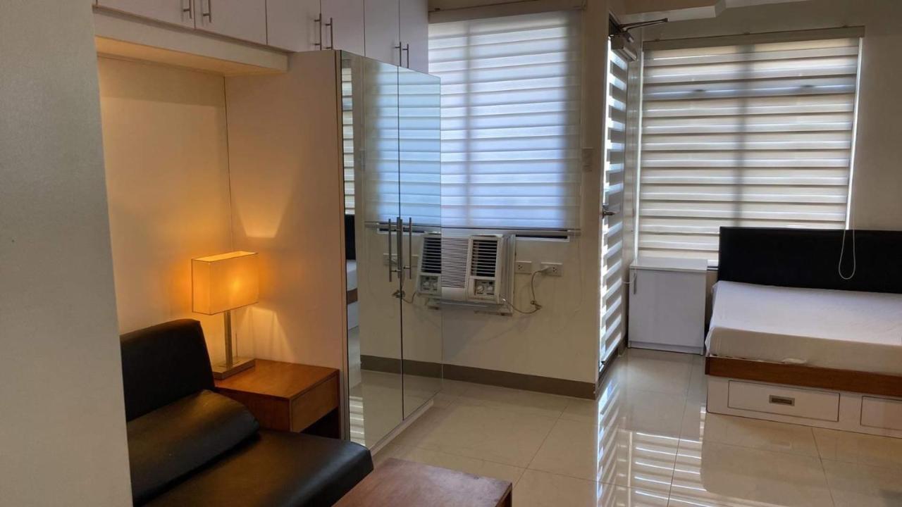 Appartamento Mabolo Garden Flat A7 Near Ayala Mall Cebu Esterno foto
