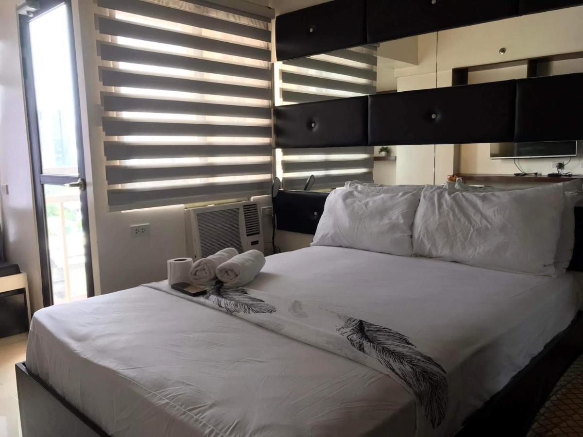 Appartamento Mabolo Garden Flat A7 Near Ayala Mall Cebu Esterno foto