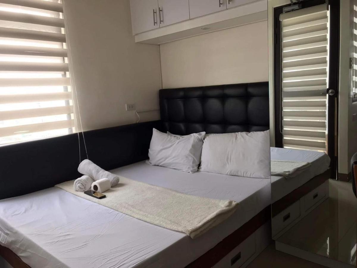 Appartamento Mabolo Garden Flat A7 Near Ayala Mall Cebu Esterno foto