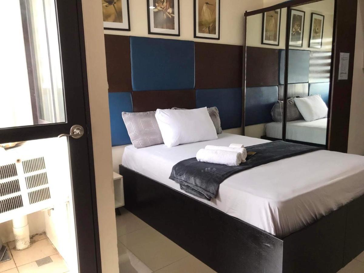 Appartamento Mabolo Garden Flat A7 Near Ayala Mall Cebu Esterno foto