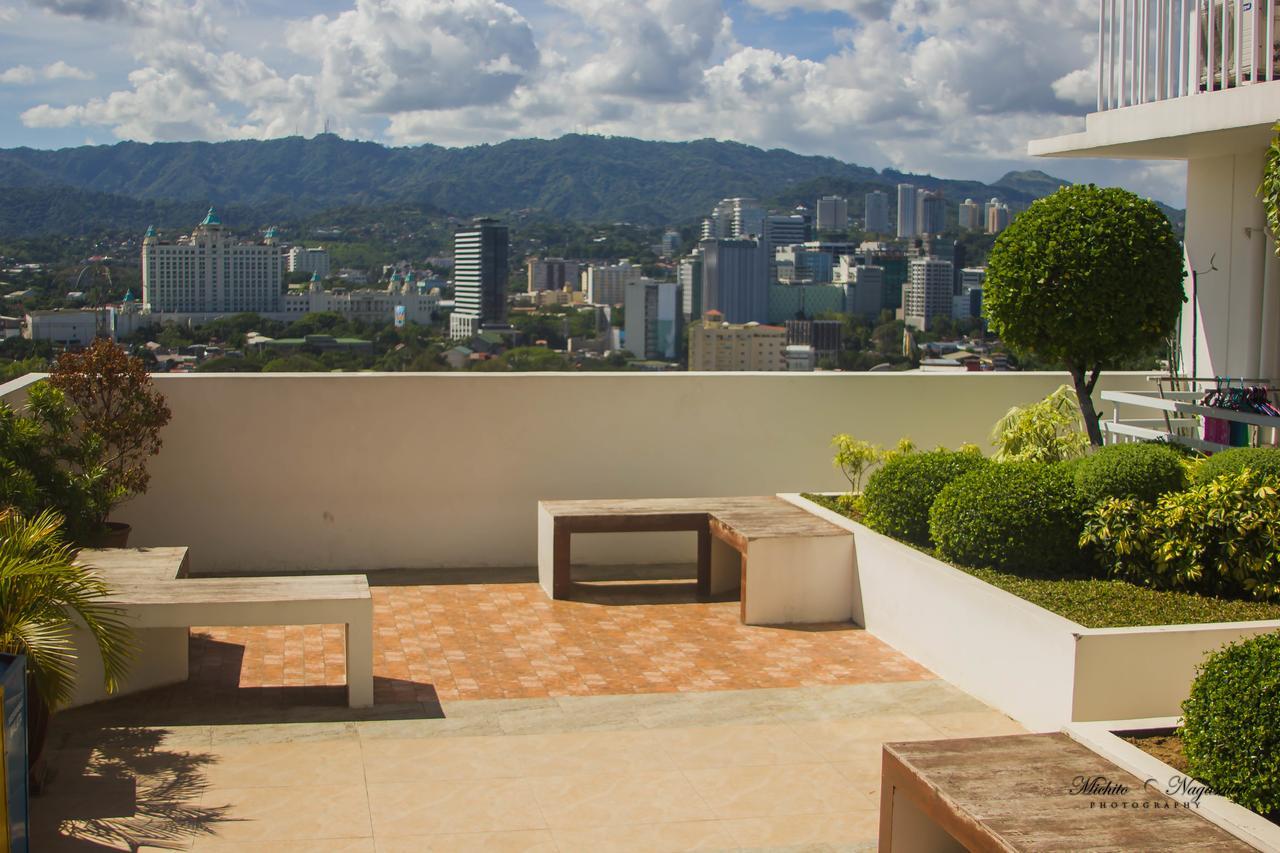Appartamento Mabolo Garden Flat A7 Near Ayala Mall Cebu Esterno foto